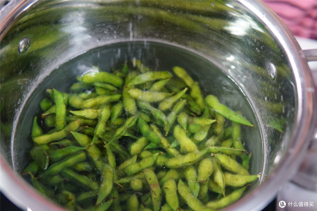 6月高温,提醒年龄大了:多吃2豆和3果,钾含量高,顺利过夏天
