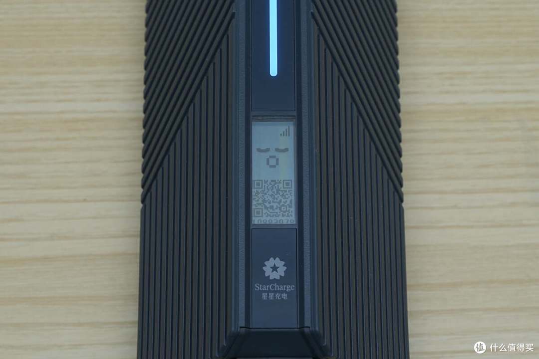 业界首款IP67防护能力,星星充电7kW星际智能交流充电桩拆解