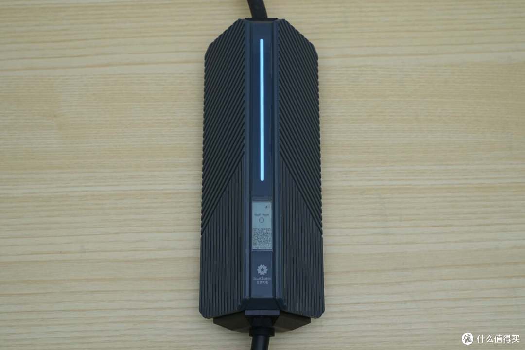 业界首款IP67防护能力,星星充电7kW星际智能交流充电桩拆解