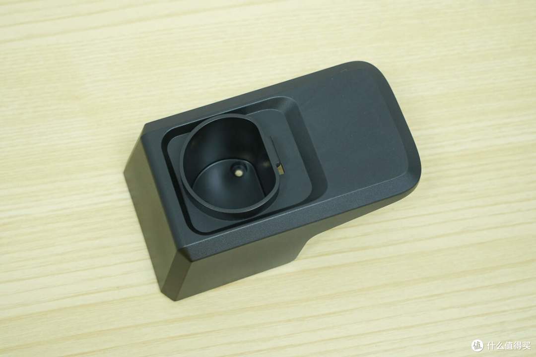 业界首款IP67防护能力,星星充电7kW星际智能交流充电桩拆解