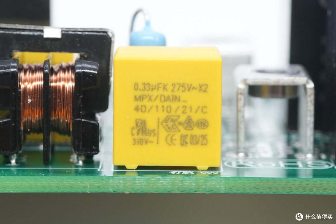 业界首款IP67防护能力,星星充电7kW星际智能交流充电桩拆解