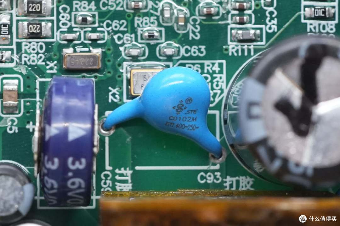 业界首款IP67防护能力,星星充电7kW星际智能交流充电桩拆解