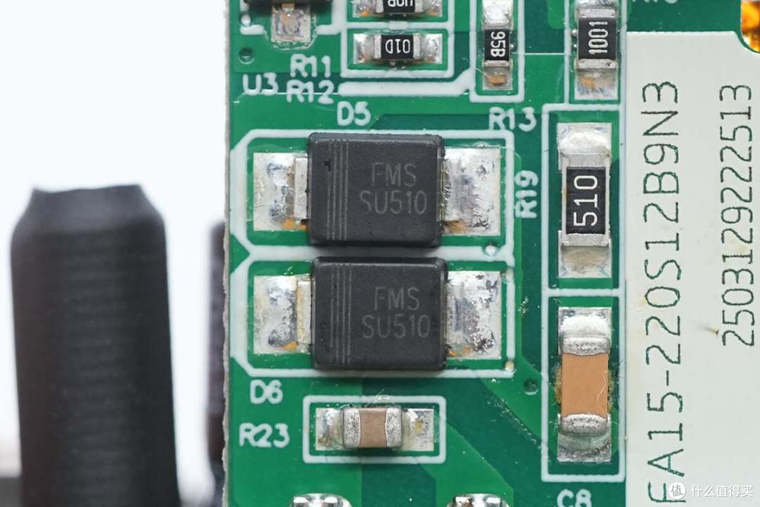 业界首款IP67防护能力,星星充电7kW星际智能交流充电桩拆解