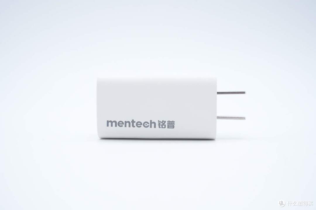 小巧体积不输氮化镓方案，铭普65W双USB-C碳化硅充电器拆解