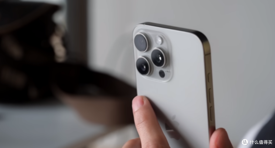 iPhone 16 Pro Max八个月深度使用测评:不吹不黑聊聊进化与不足