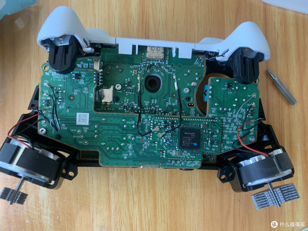 Xbox手柄偏移怎么办?直接换霍尔摇杆就行了