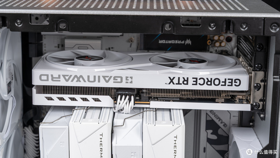实木风桌面主机:9600X+七彩虹CVN B850M战列舰+耕升RTX 5060追风
