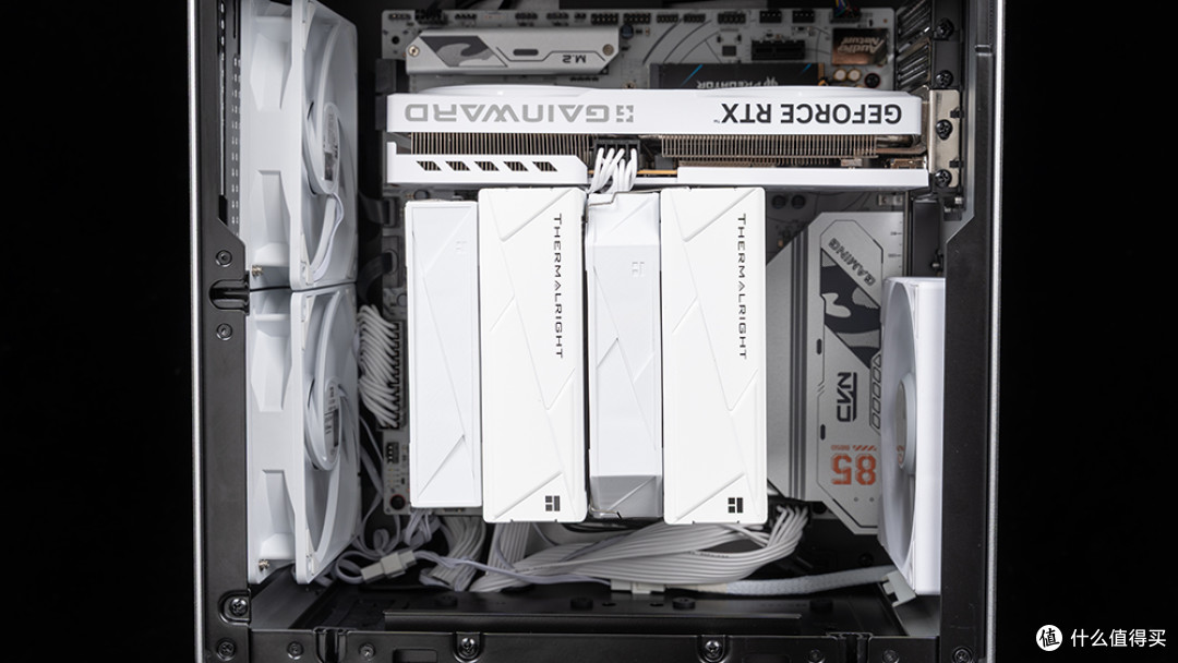 实木风桌面主机:9600X+七彩虹CVN B850M战列舰+耕升RTX 5060追风