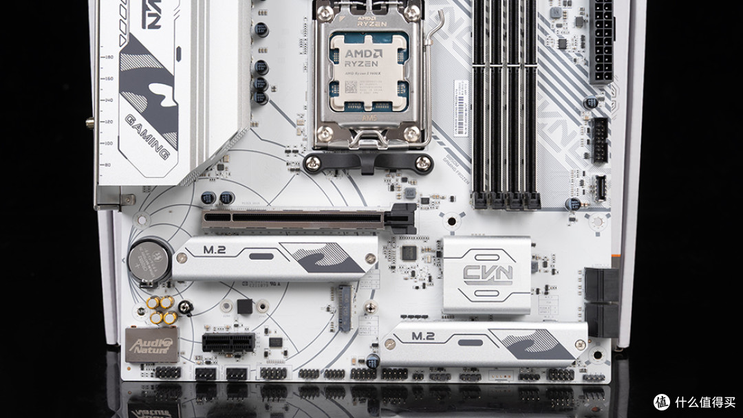 实木风桌面主机:9600X+七彩虹CVN B850M战列舰+耕升RTX 5060追风