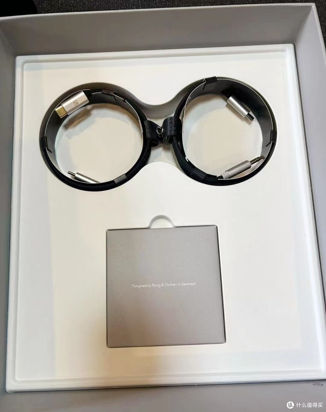 B&O Beoplay H100,万元耳机的奢华之选
