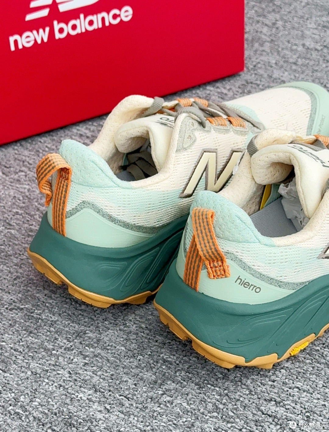 New Balance Fresh Foam X Hierro v9：越野跑鞋的舒适之选