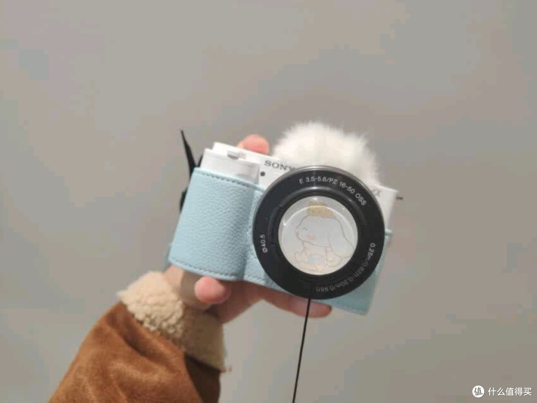 索尼ZV-E10L半画幅微单相机:美肤拍照,精准对焦,VLOG神器