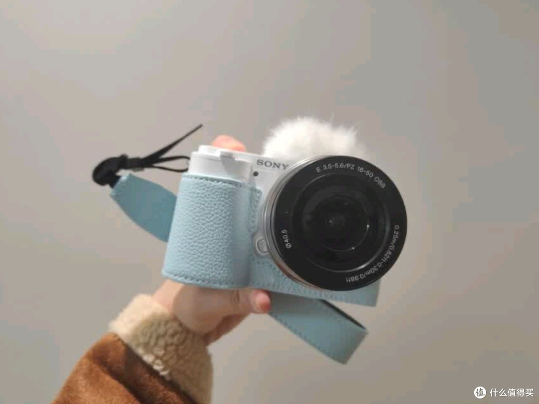 索尼ZV-E10L半画幅微单相机:美肤拍照,精准对焦,VLOG神器