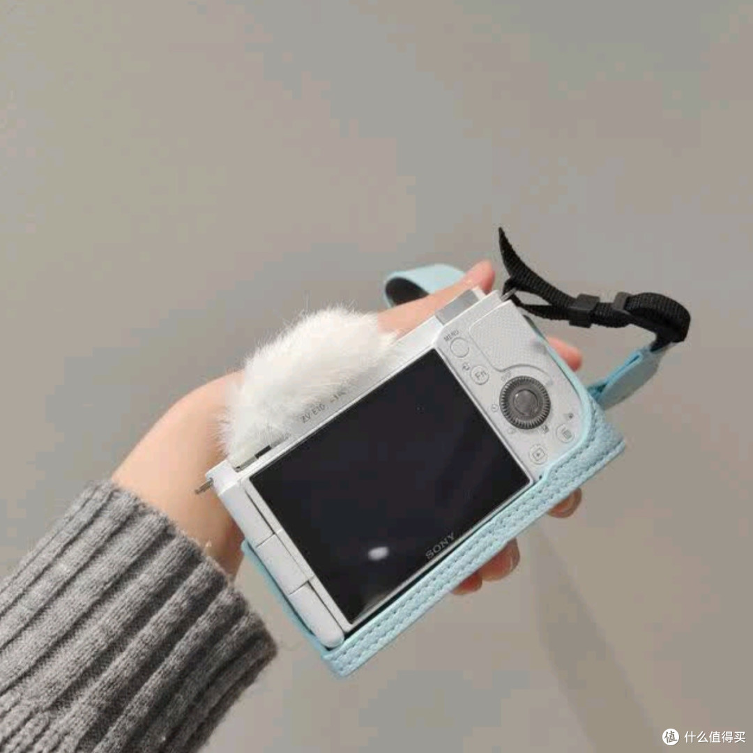 索尼ZV-E10L半画幅微单相机:美肤拍照,精准对焦,VLOG神器