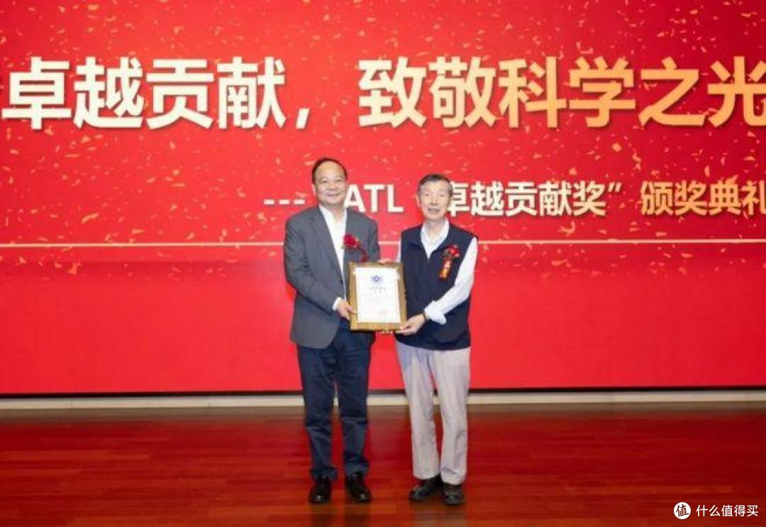 宁德时代致敬 85 岁 “中国锂电池之父”,背后故事超震撼!