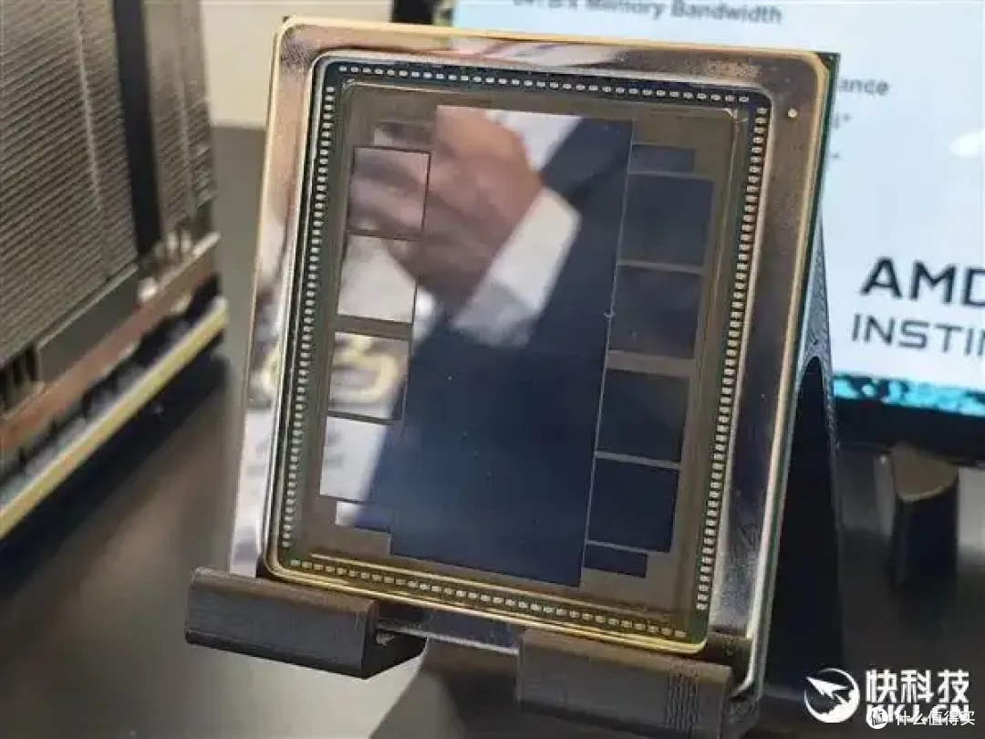AMD AI加速卡升级288GB内存、1400W功耗野兽！下代更是80万兆网卡