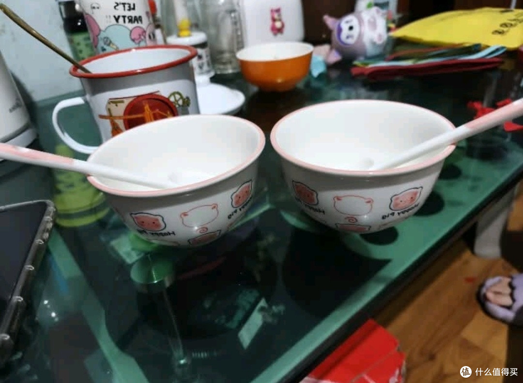 快递×釉下彩卡通餐具：用萌趣点亮三餐的治愈美学