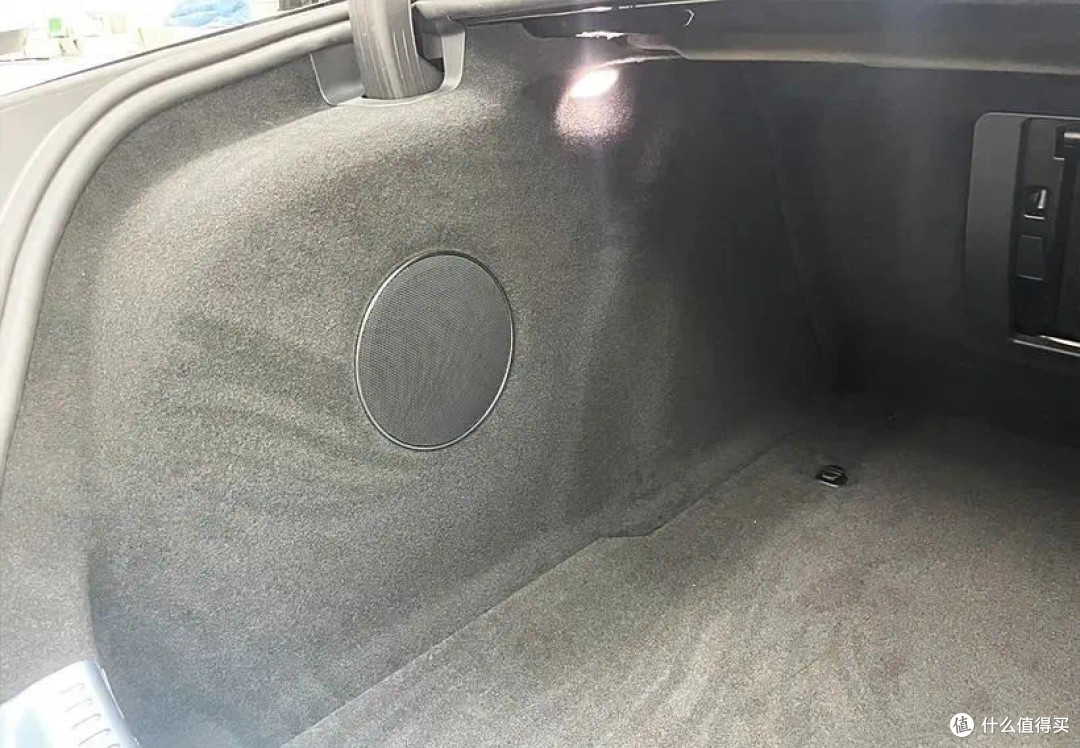 21-25款奔驰S450升级原厂大柏林音响和动态按摩座椅