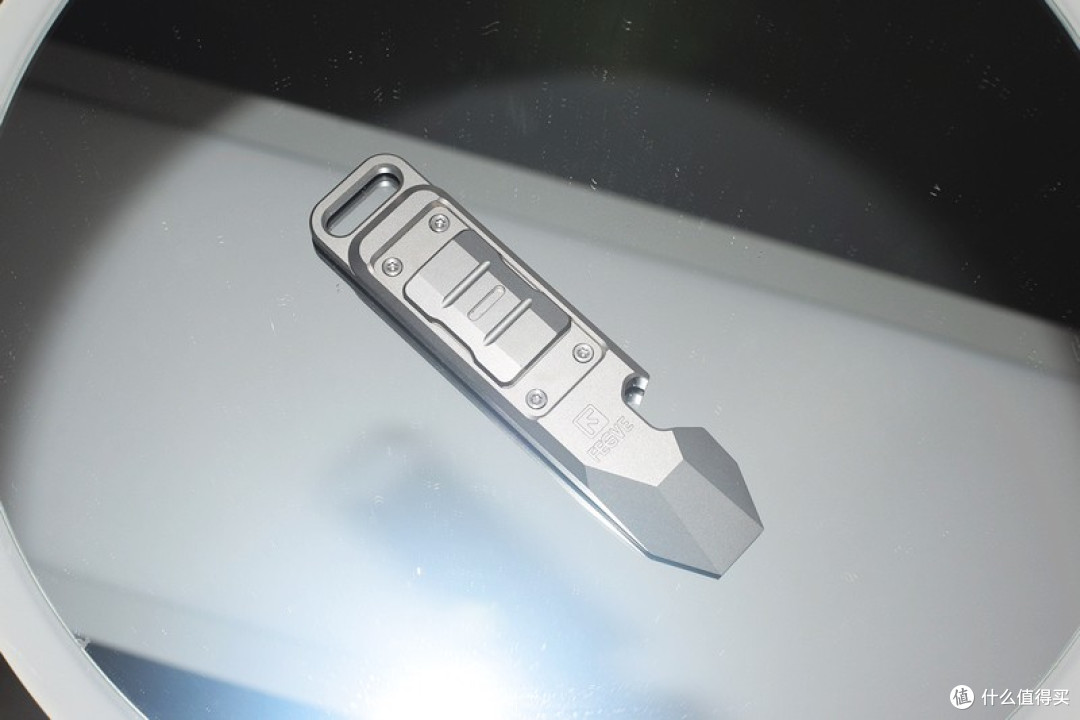 工具与玩具相结合 费戈全钛推推牌撬棍