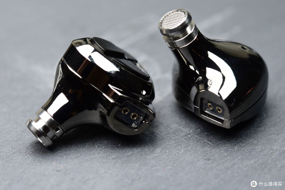 山灵自定义的入门发烧HiFi耳机!两圈一铁的SONO S简评