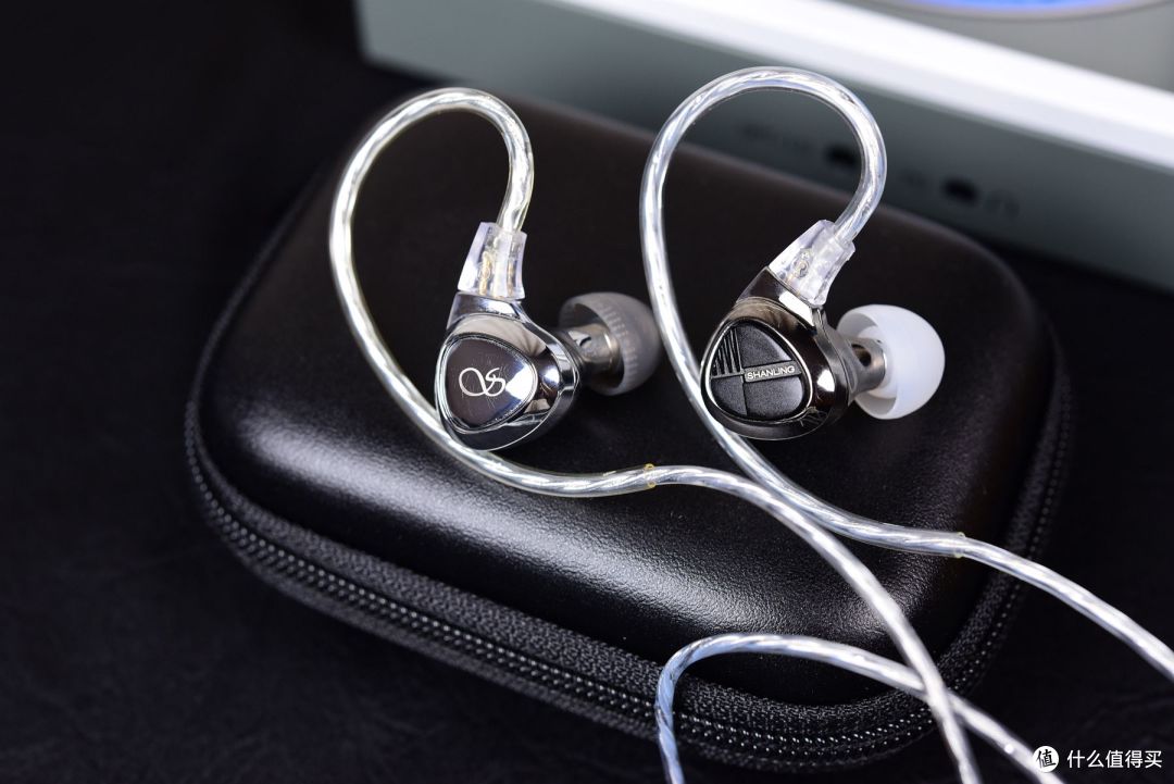 山灵自定义的入门发烧HiFi耳机!两圈一铁的SONO S简评