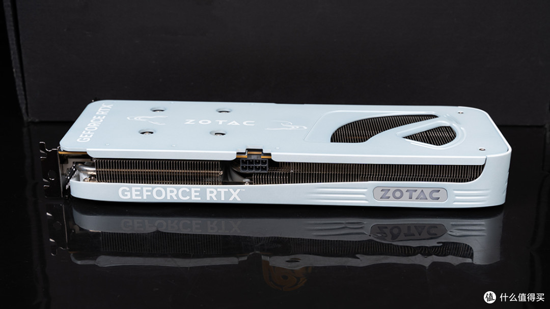 《艾尔登法环：黑夜君临》5款GeForce RTX 50系显卡解锁帧数测试