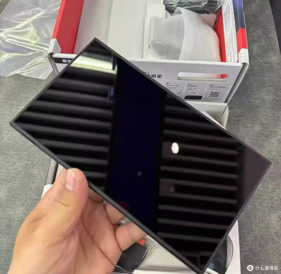 Switch 2屏幕与手柄体验提升,沉浸感更强了