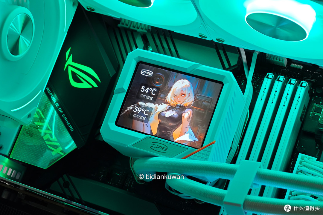 水冷看片不是梦:超频三 北境GT360 ARGB屏显一体式CPU散热器装机