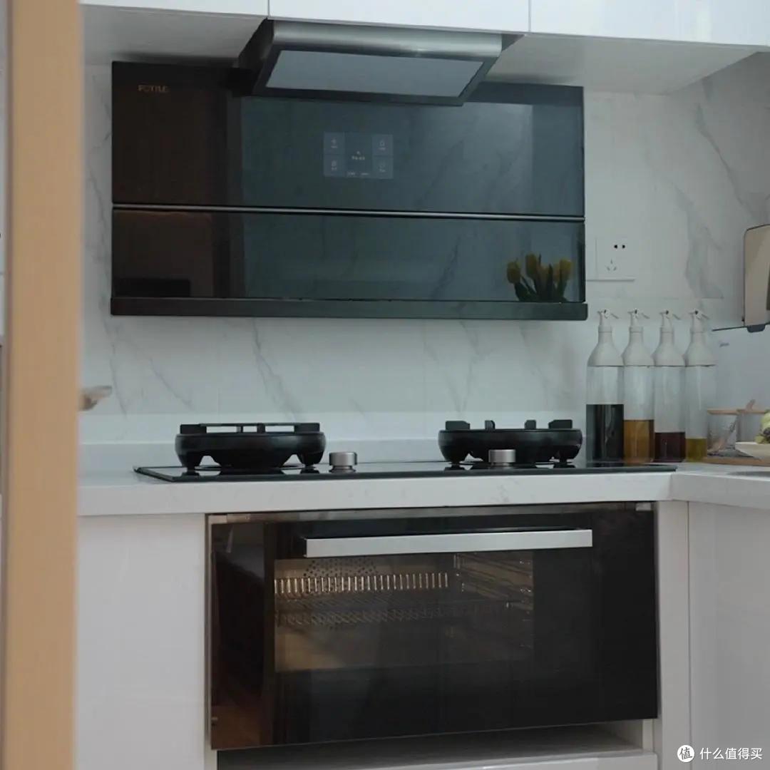 第一次看到香港的房子,一家六口,蜗居24㎡小屋,一点也不拥挤
