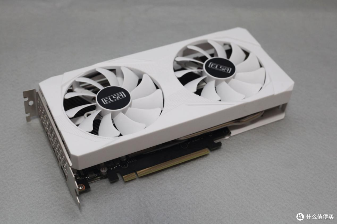 老头环衍生作，艾尔莎RTX3060幻雷者12G和你体验《艾尔登法环》