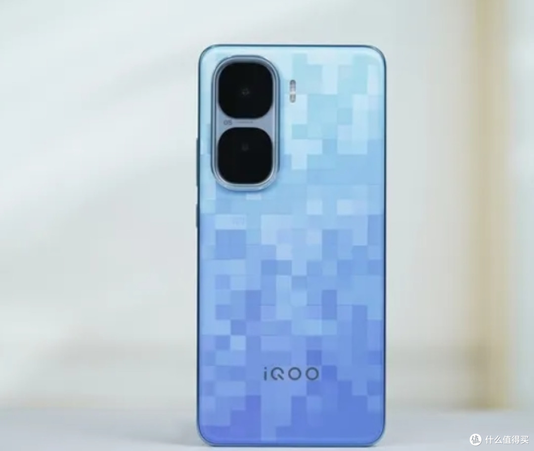 游戏手机选iQOO Neo10 Pro+