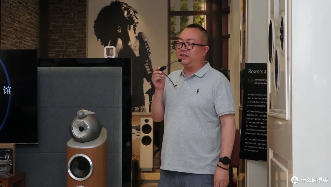 凯发铭电影音体验馆销售总监刘玉涛作开场致词