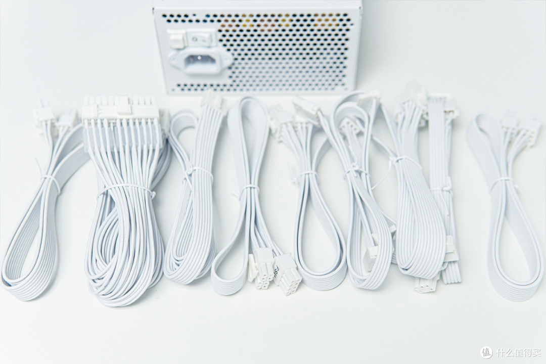 国潮来袭!技嘉B850M AORUS ELITE WIFI7 ICE-P雕妹主板装机