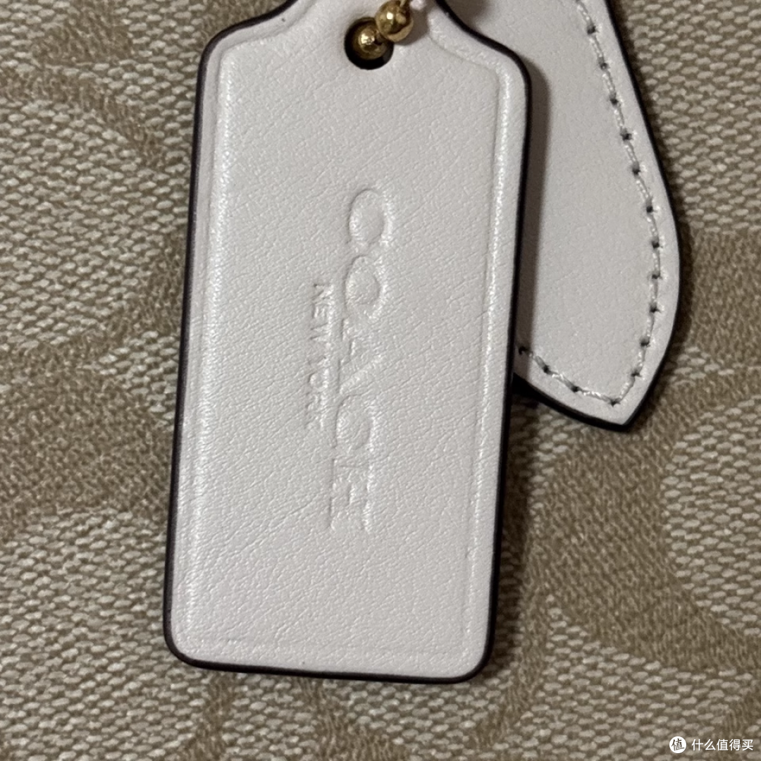 COACH / 蔻驰拉链托特包单肩包测评:时尚与实用兼具