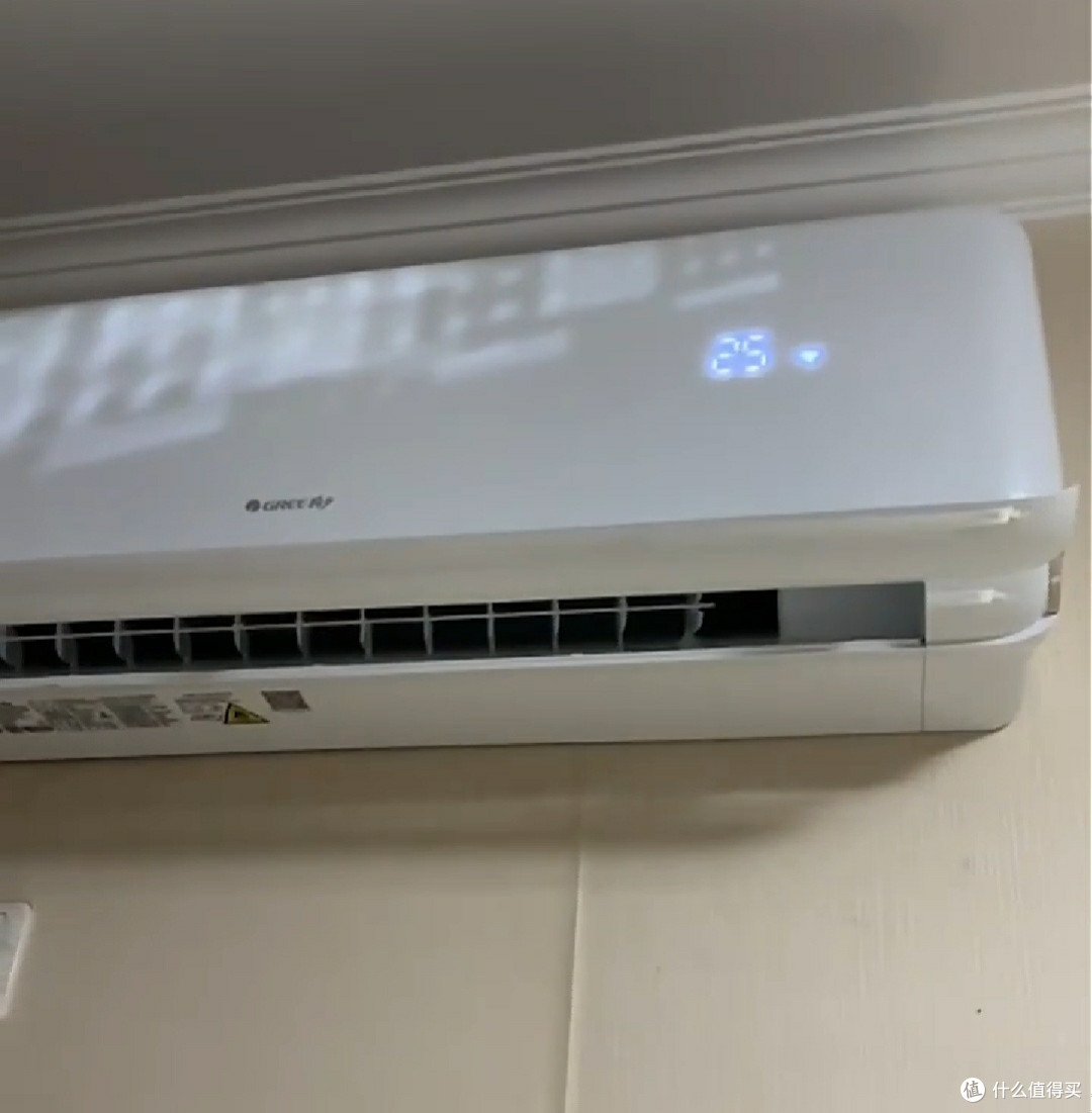 格力1.5匹云舒氧新风空调