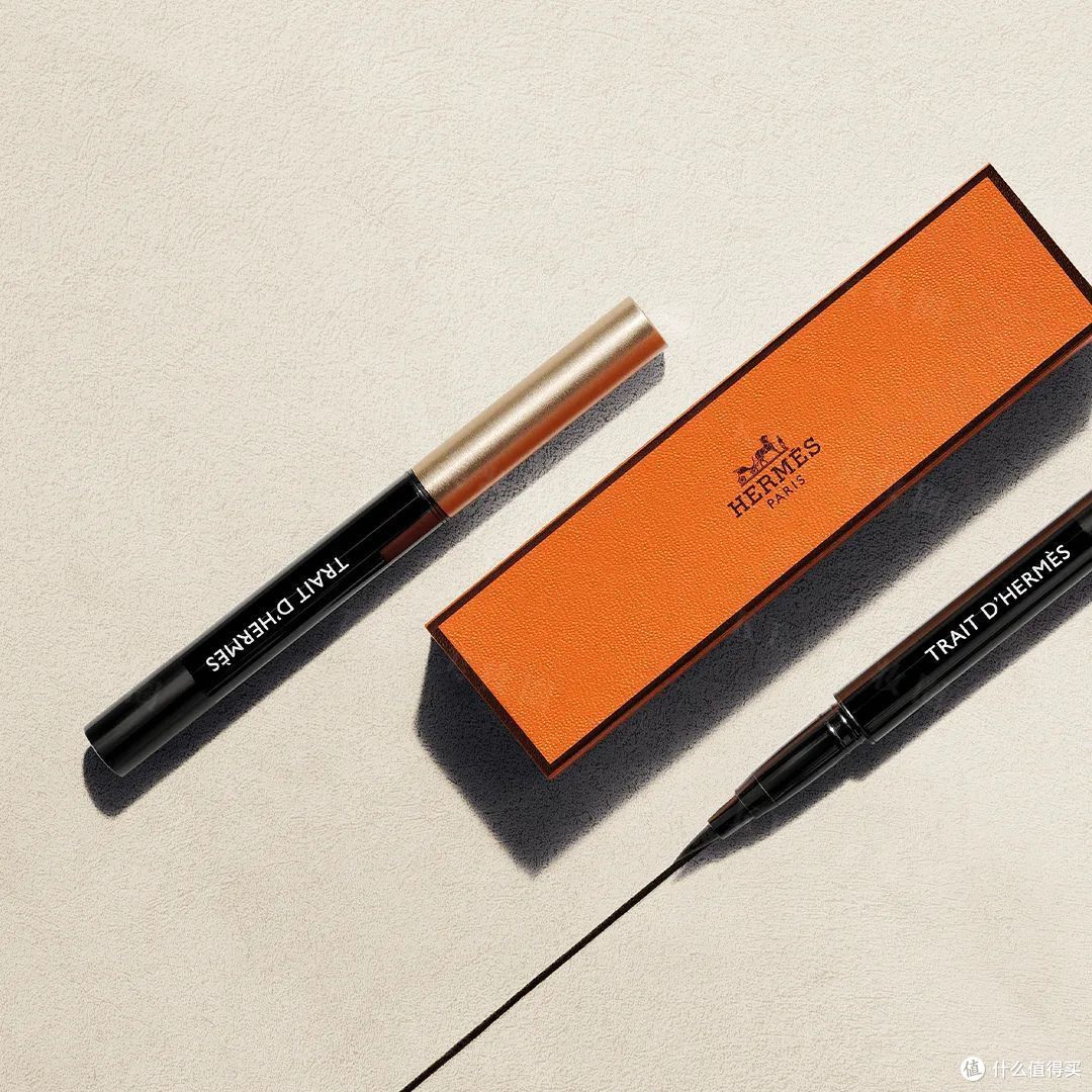 毕生之研双效酶磨皮控油冻干粉饼；YSL All Hours粉底液...