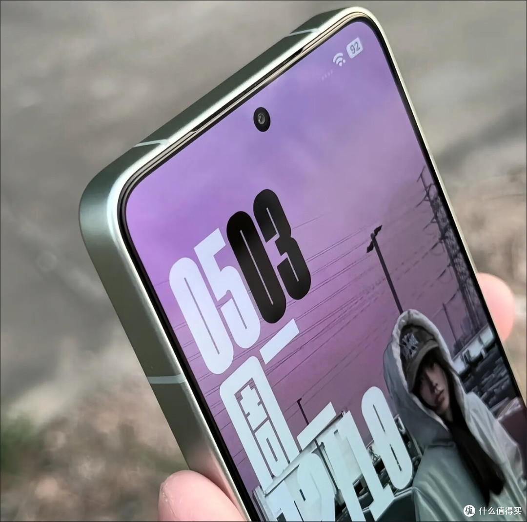 REDMI K80，把自己的至尊版打下去了