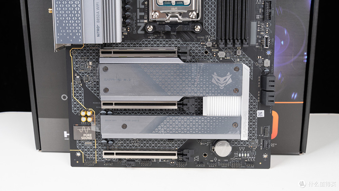 蓝宝石NiTRO+氮动B850A WIFI：跑满9950X3D稳8000的性价比ATX大板