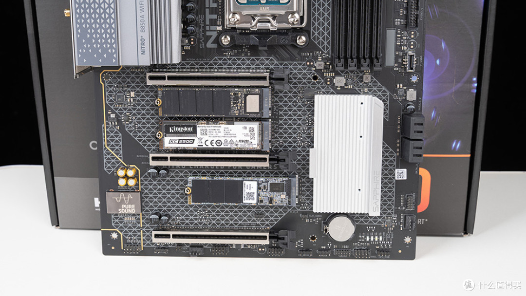 蓝宝石NiTRO+氮动B850A WIFI：跑满9950X3D稳8000的性价比ATX大板