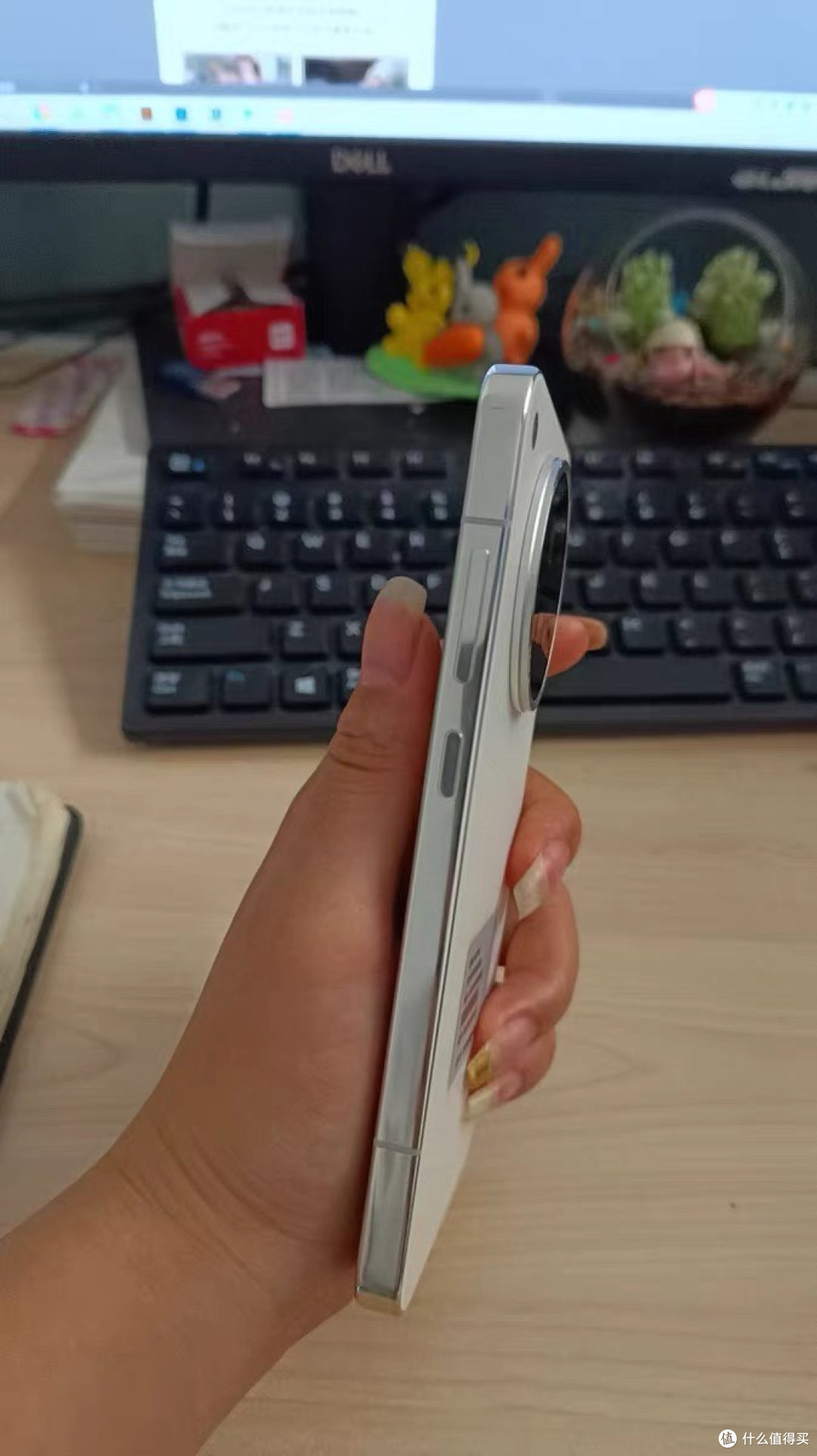 OPPO Find X8s：小屏旗舰的轻巧实力派