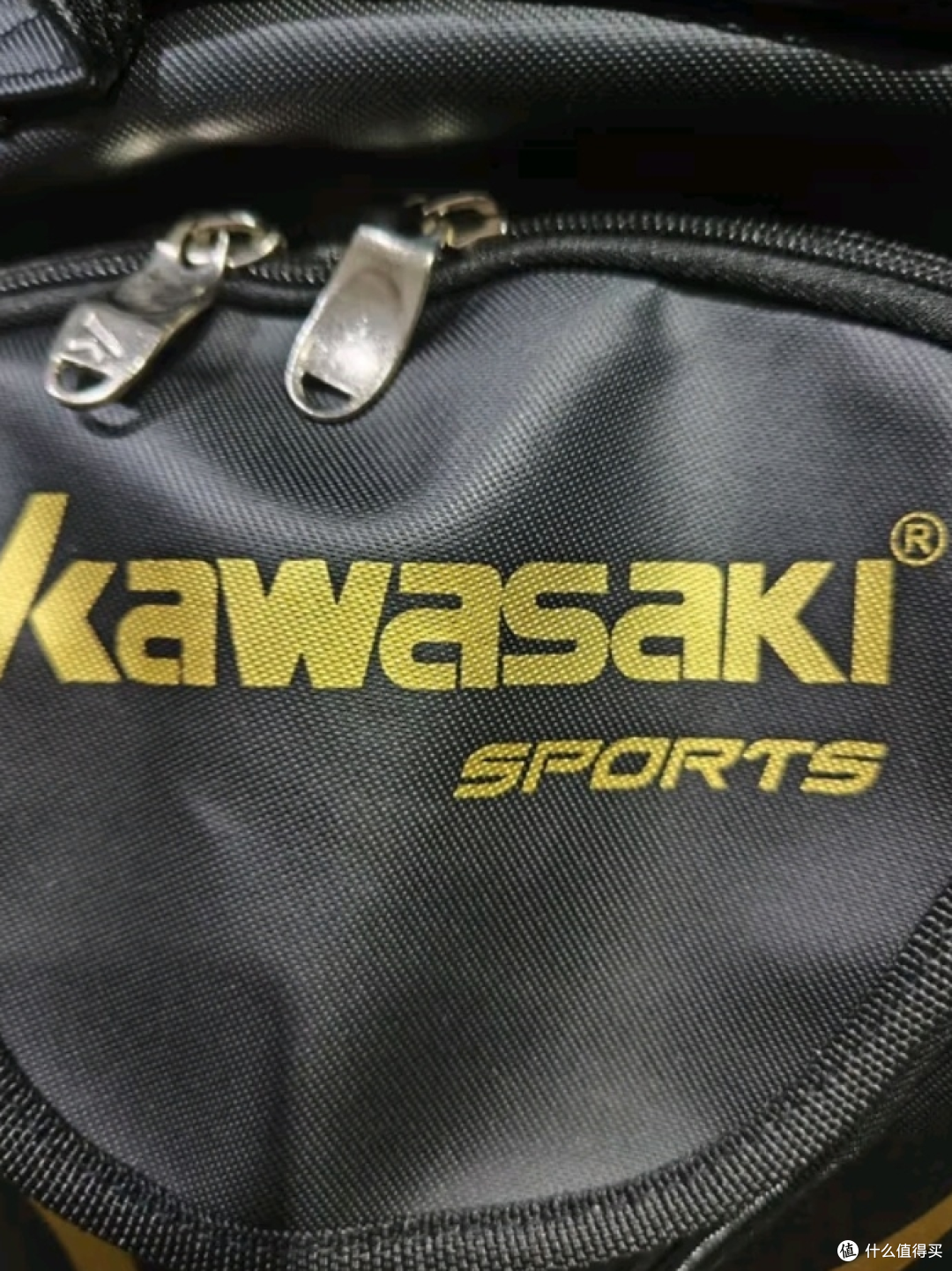 运动达人必备!川崎KBP-8220户外运动双肩包