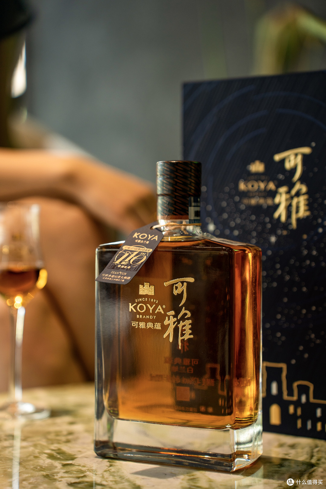 百年匠心再启新章
张裕可雅典蕴42度大师酒全球荣耀上市
