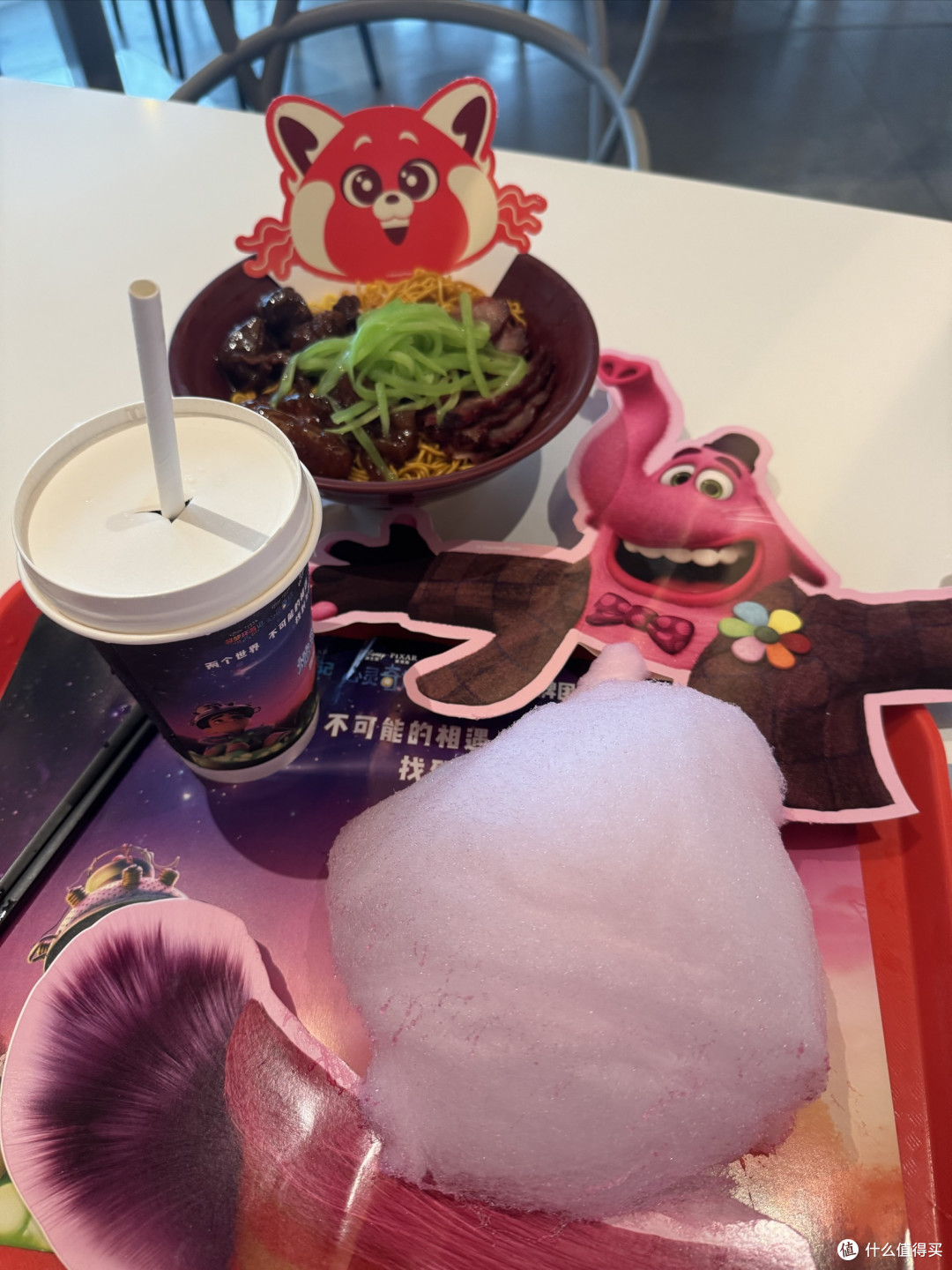 星露台焕新,皮克斯主题美食尝鲜