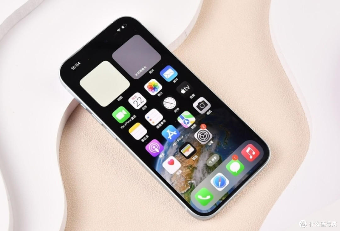iPhone15售价一降再降,256GB更亲民了,很多果粉还是买早了