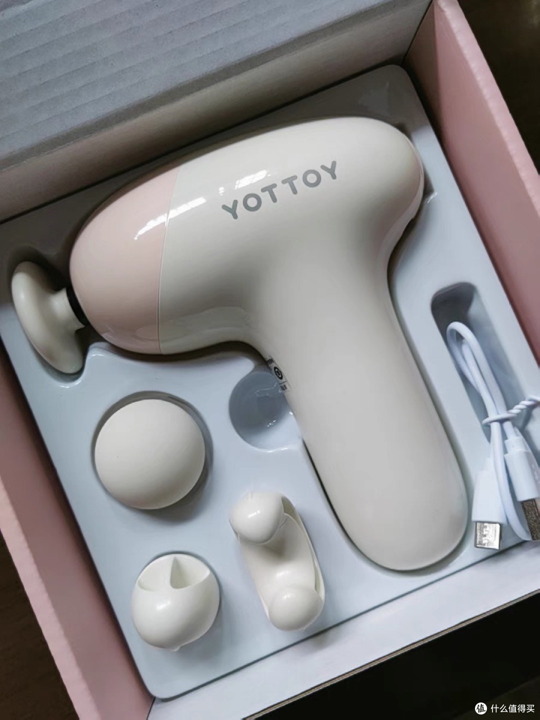 YOTTOY mini筋膜枪:轻巧便携的按摩利器