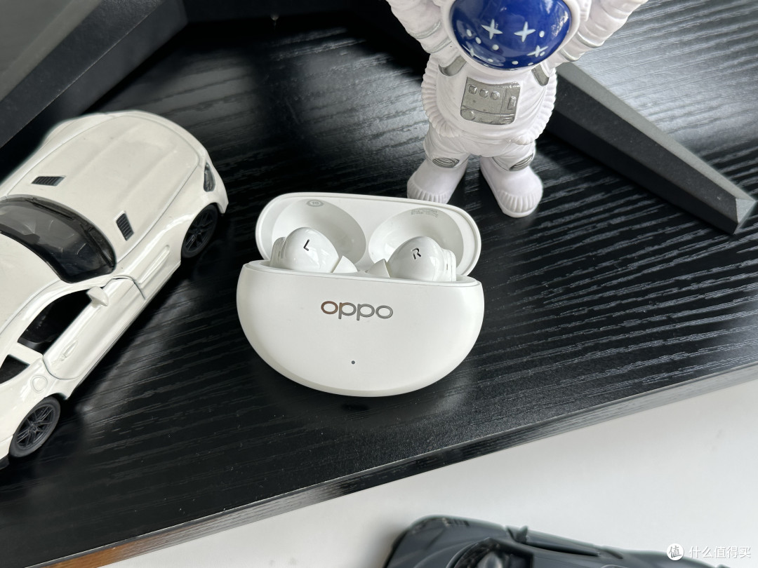 OPPO、iKF两款降噪耳机实测,百元蓝牙耳机性价比之王花落谁家?