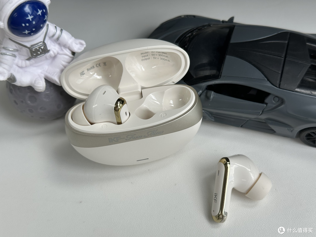 OPPO、iKF两款降噪耳机实测,百元蓝牙耳机性价比之王花落谁家?