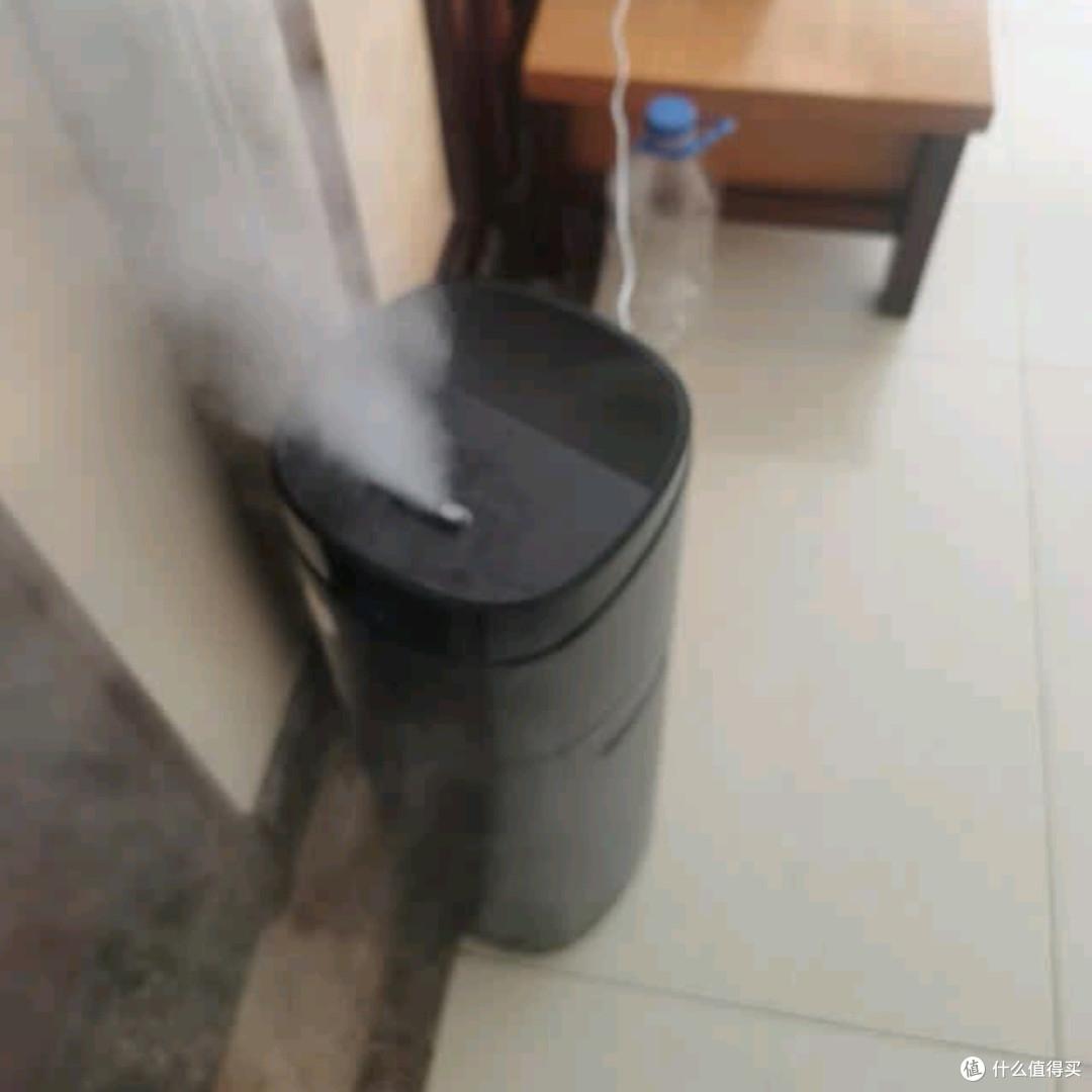 美的巨雾空气加湿器：家用卧室的优选之选，孕妇婴儿也能安心享受