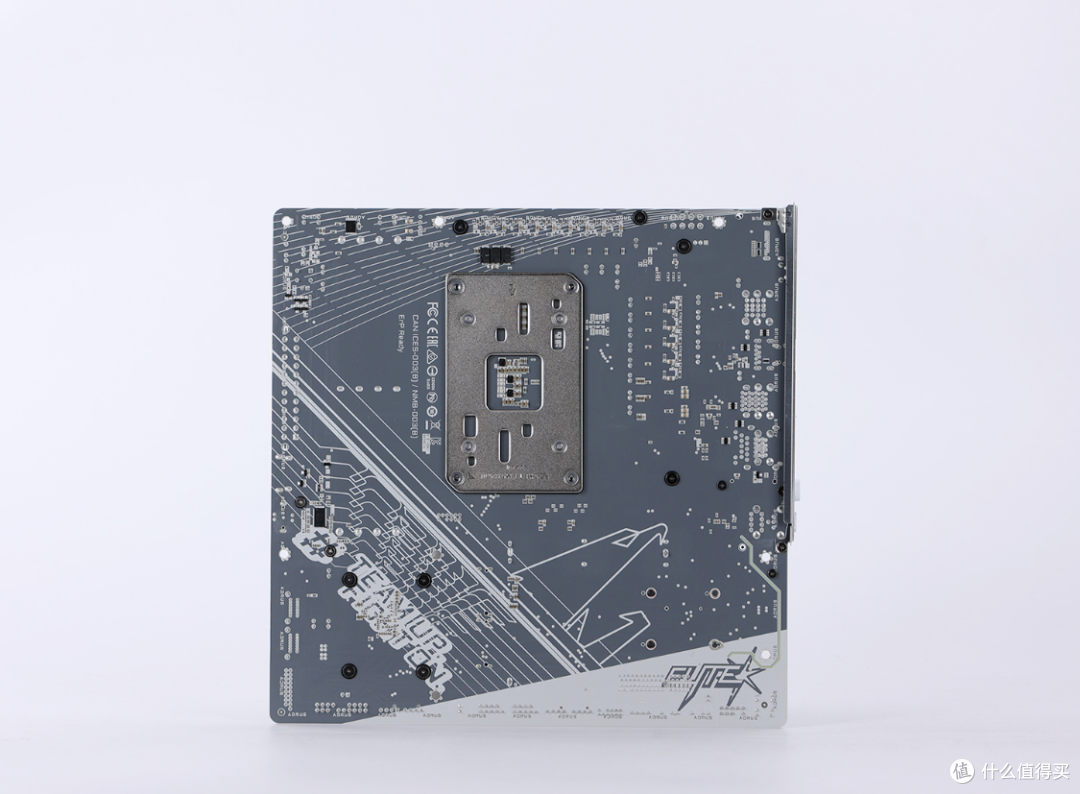 白色AMD性价比装机标准答案,技嘉B850M冰雕搭配98X3D实测