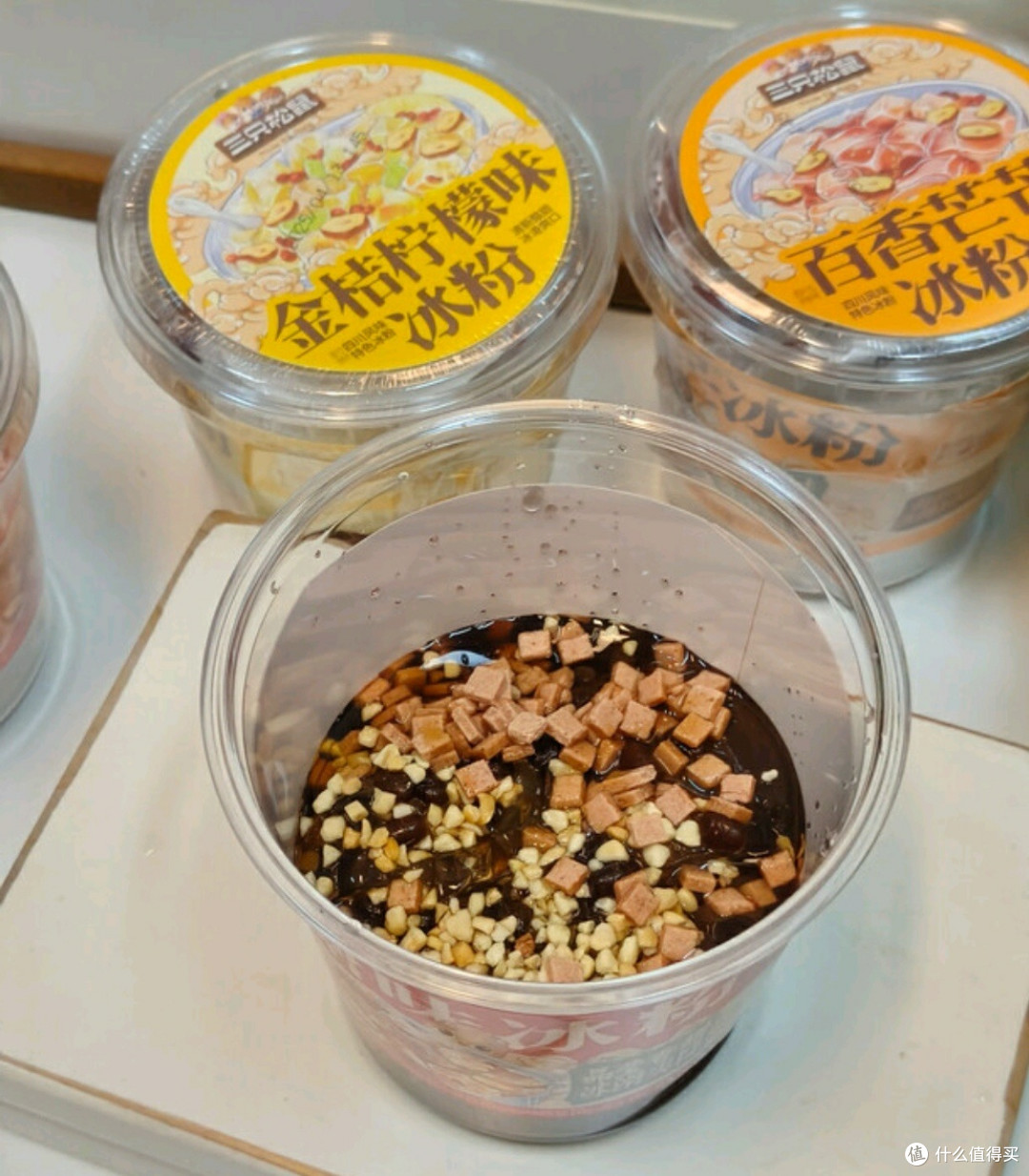 夏日冰爽新宠!三只松鼠冰粉混合味吸吸冻,